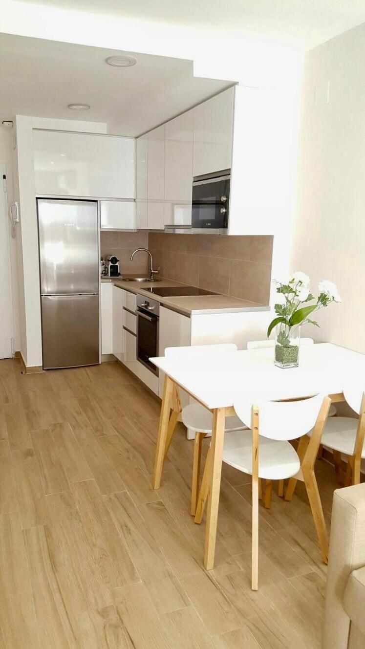 Apartamento Puerto Con Piscina Apartment Blanes Luaran gambar